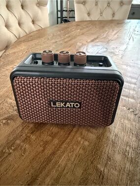 Portable Bluetooth Speaker in Brown Woven Finish